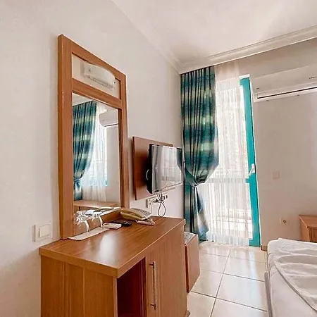 Wonder Life Hotel