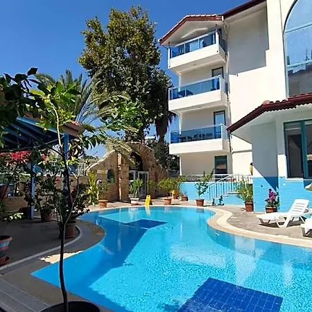 Wonder Life Hotel Side